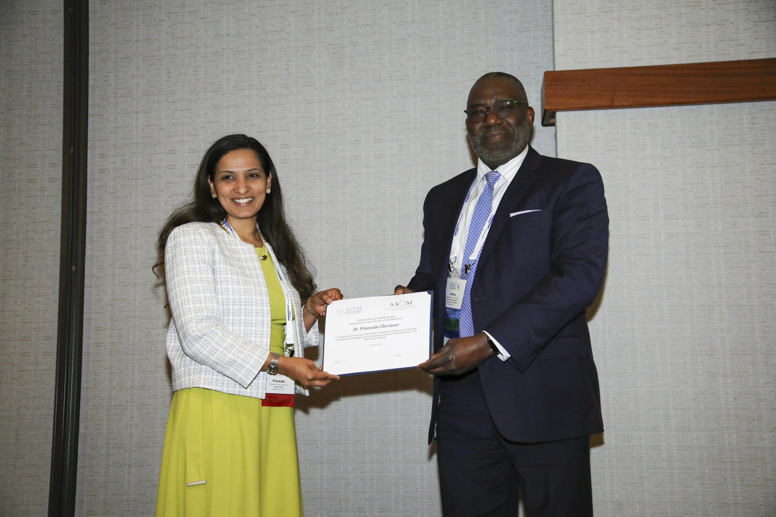 dentist receives award